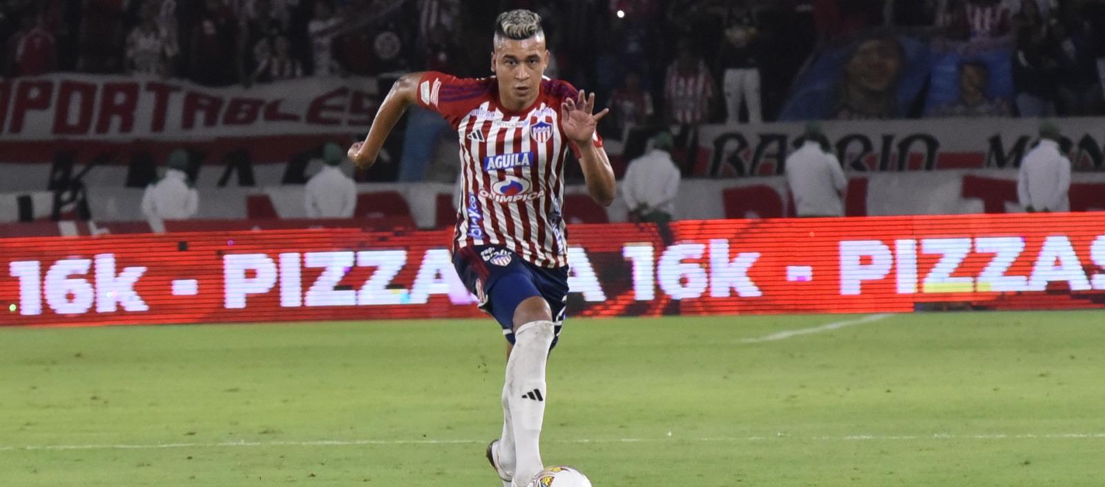 Víctor Cantillo en un partido con Junior este año.