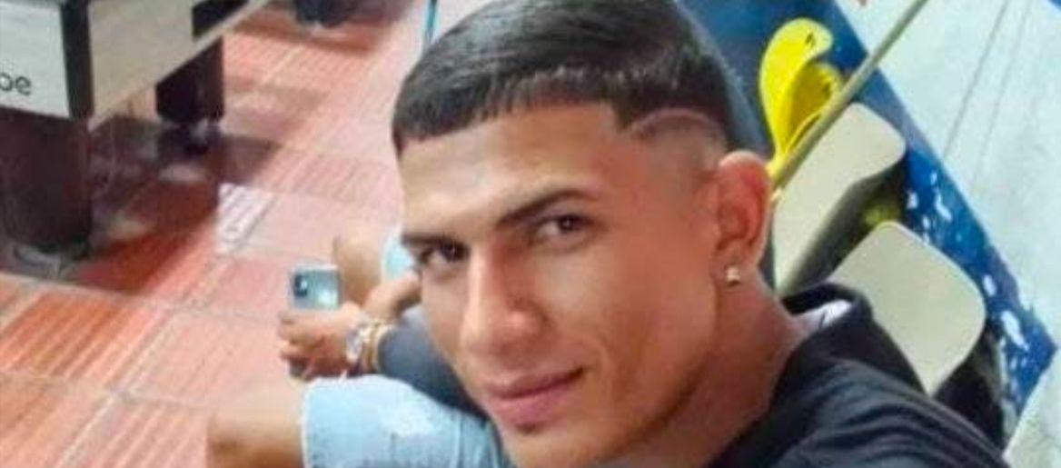 Elimelec Junior Acuña Nieto.