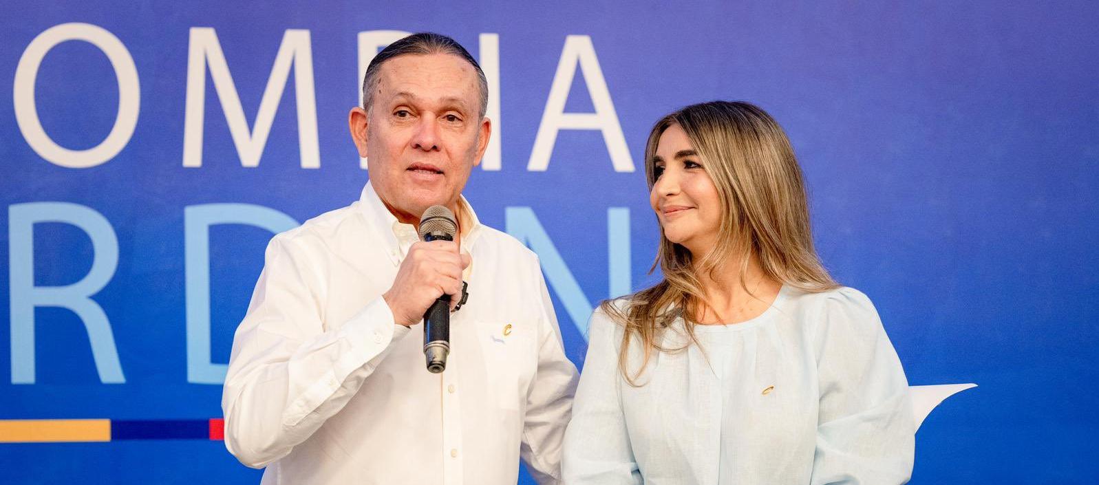 Efraín Cepeda y Nadia Blel, senadores del Partido Conservador.  