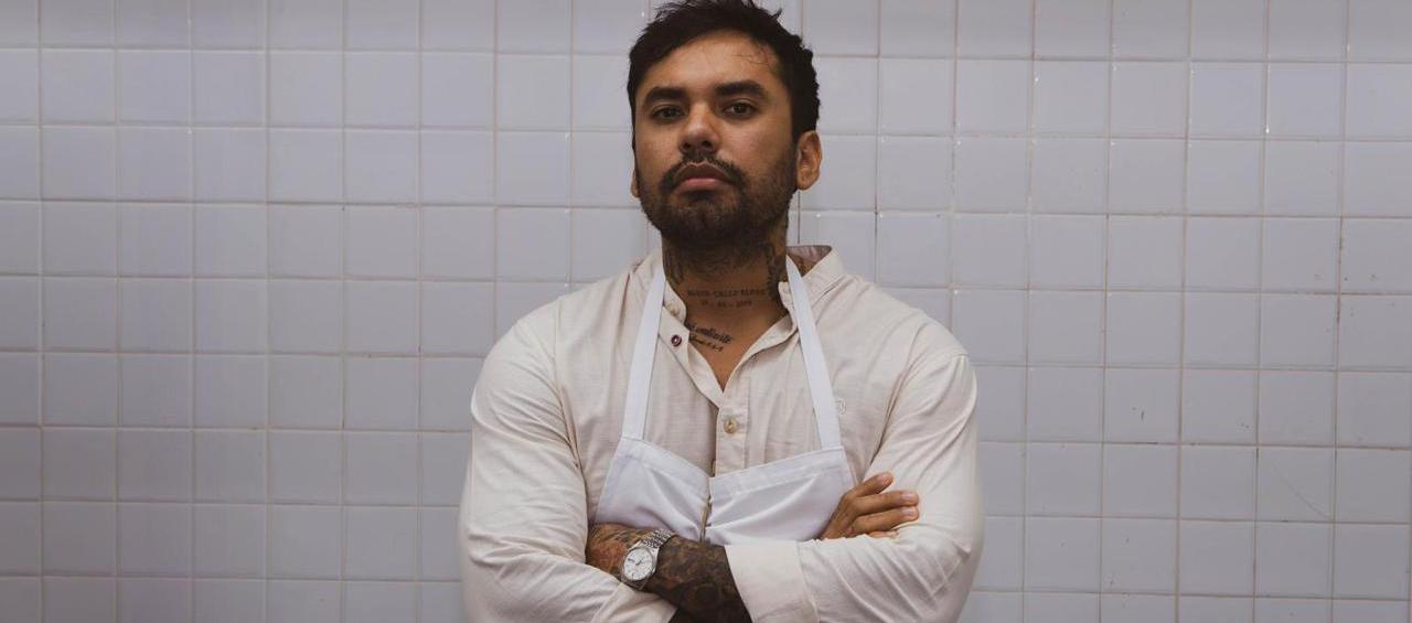 Julio Bravo con más de 12 años de experiencia. 