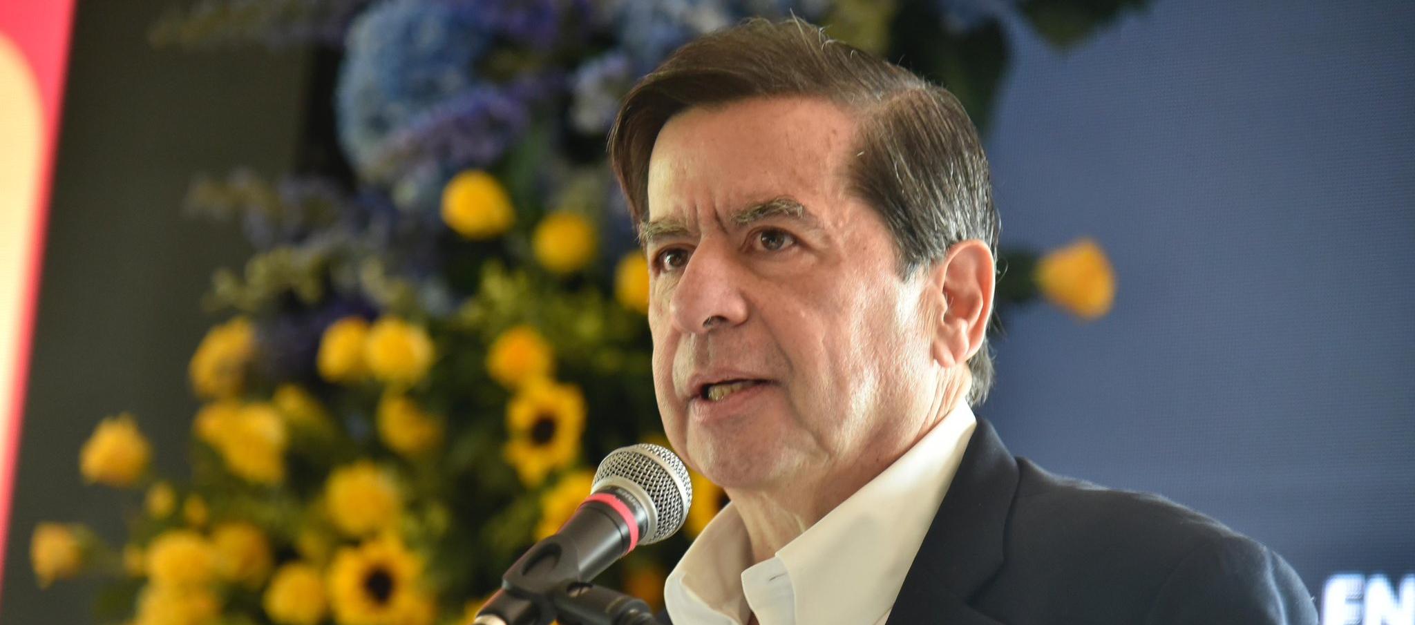 Juan Fernando Cristo, Ministro del Interior.