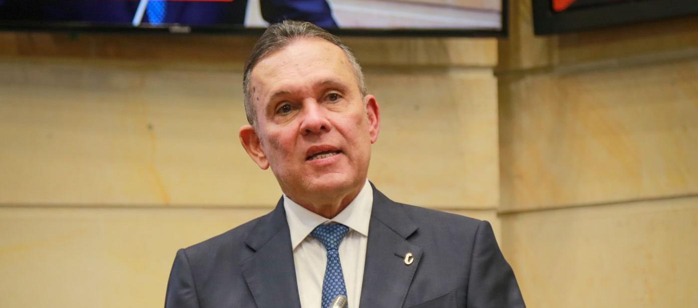 Efraín Cepeda, presidente del Senado.