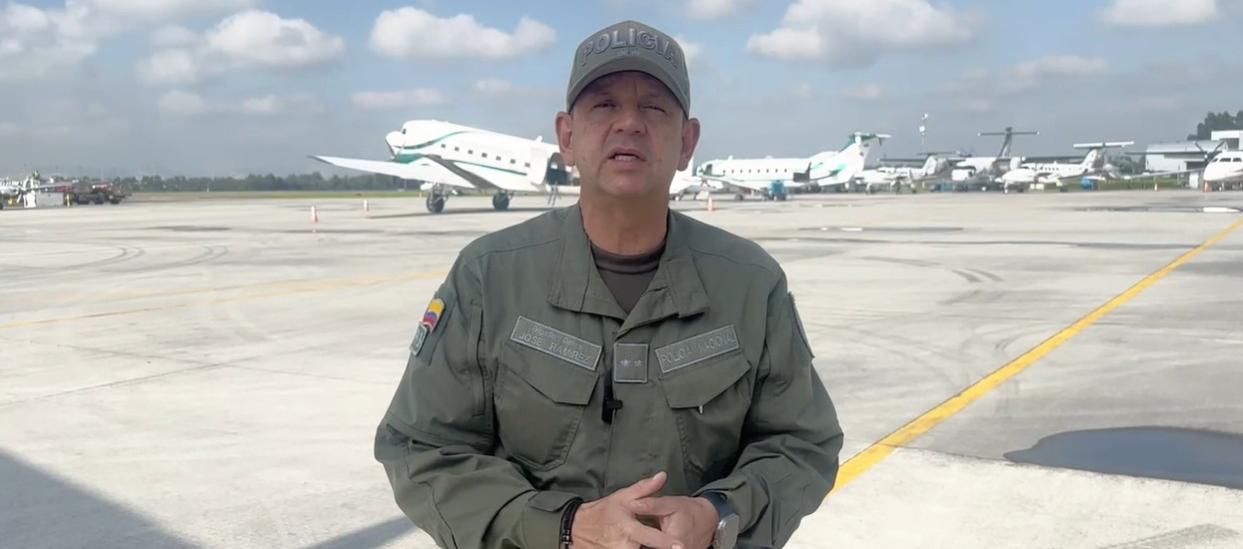 General José Luis Ramírez Hinestroza, Jefe Nacional del Servicio de Policía.