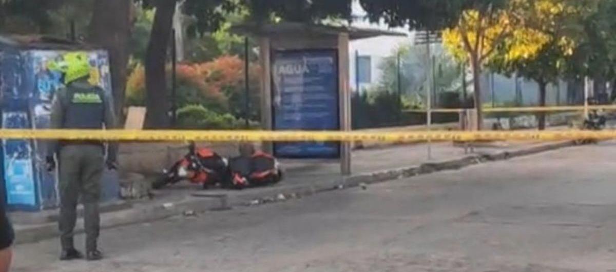 La Policía acordonó el área del lugar donde se presentó el crimen del supervisor. 