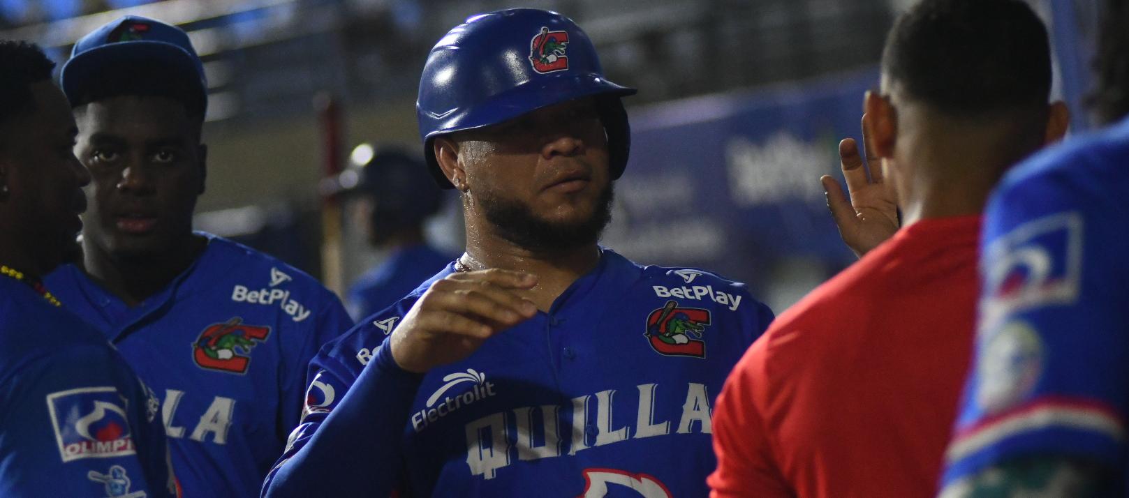 Harold Ramírez bateó dos hits y anotó dos carreras para Caimanes.