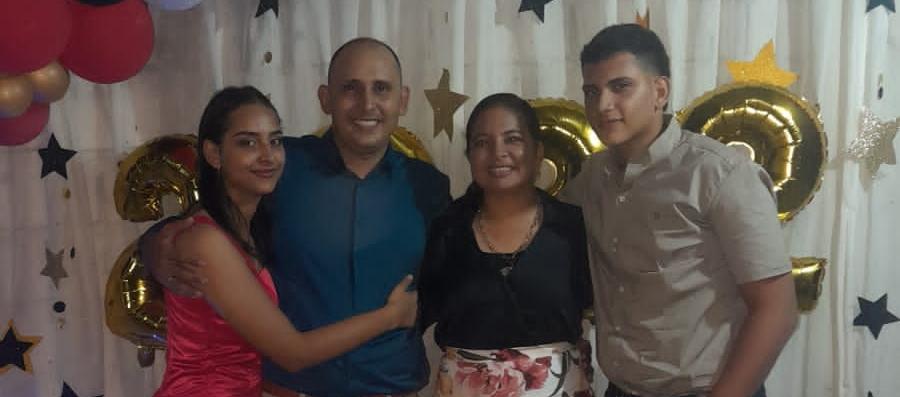 Familia Lora Becerra.