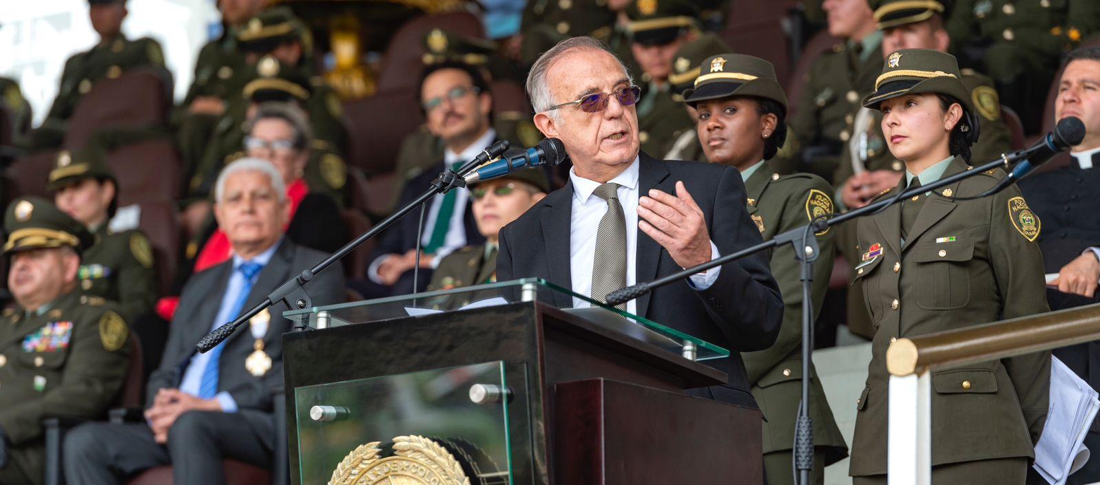 Iván Velásquez, ministro de Defensa. 