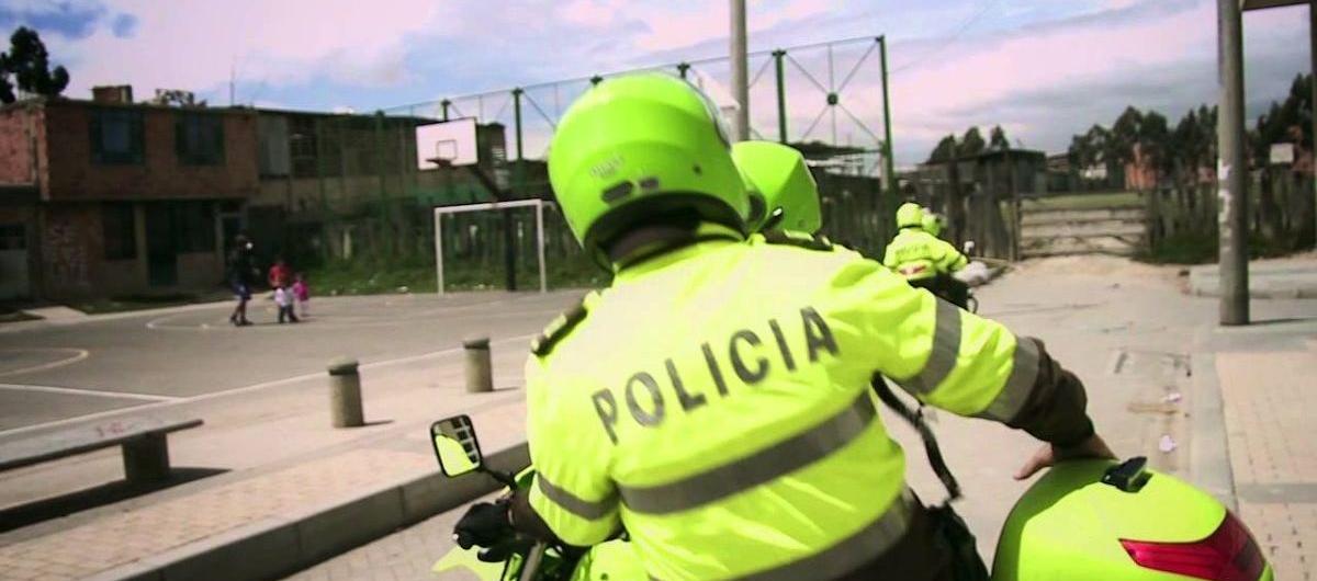 Los policías realizaban labores de patrullaje cuando fueron atacados a tiros. 