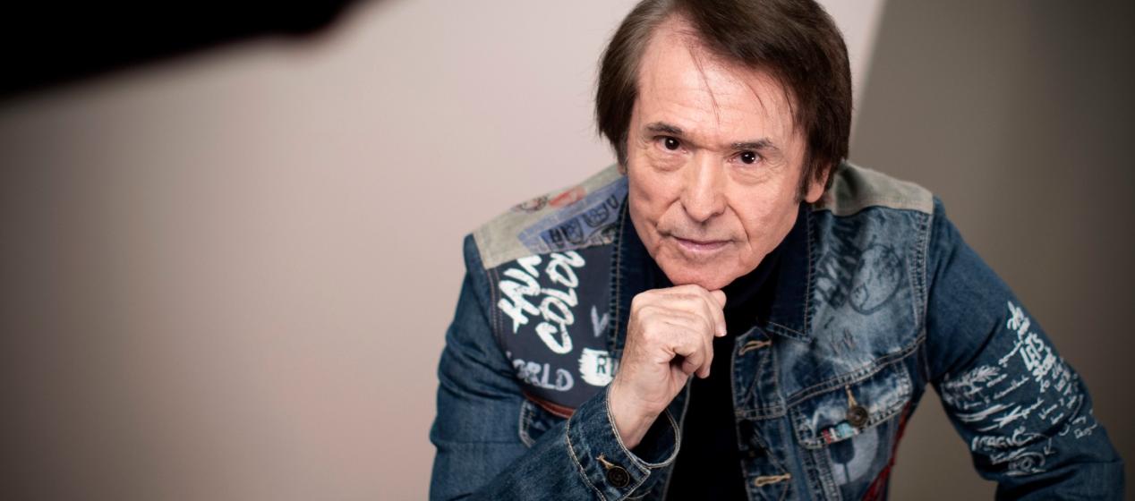 El cantante Raphael. 