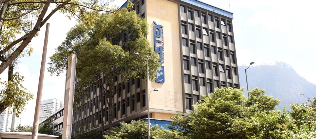 Fachada del edificio en donde funciona Icetex.