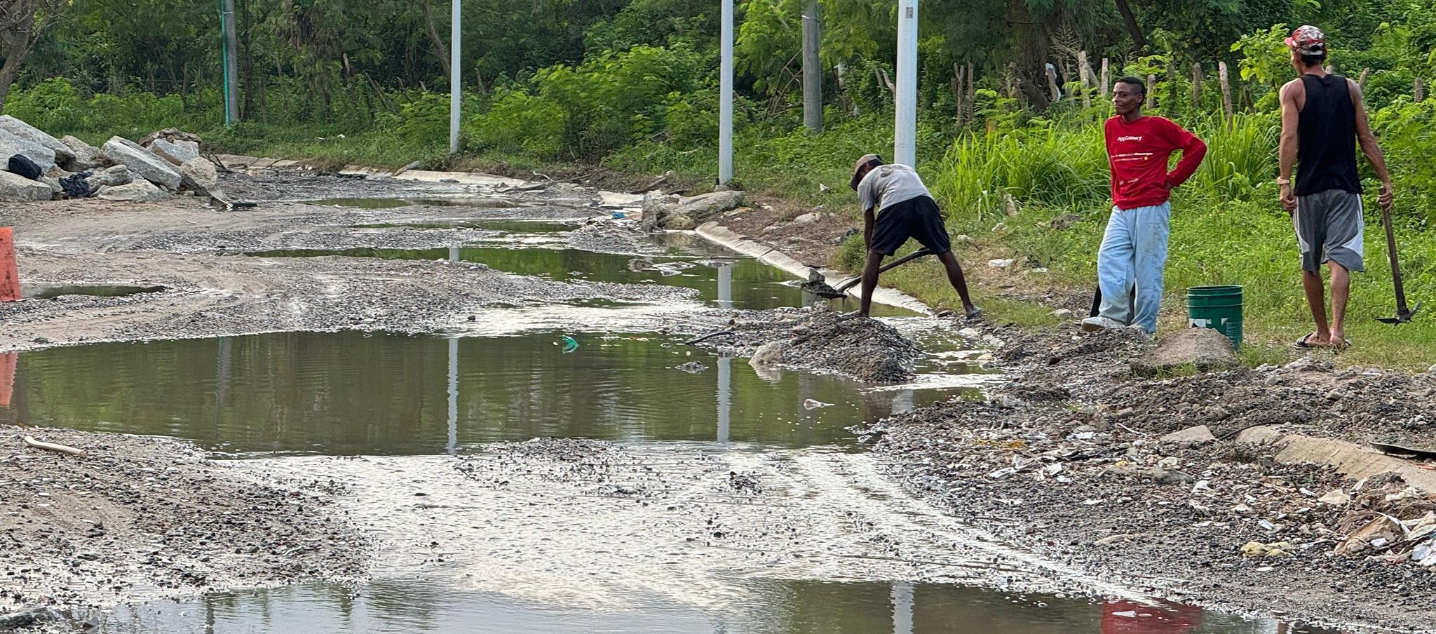 Estado actual de una de las orejas del puente de la Cordialidad con Circunvalar.