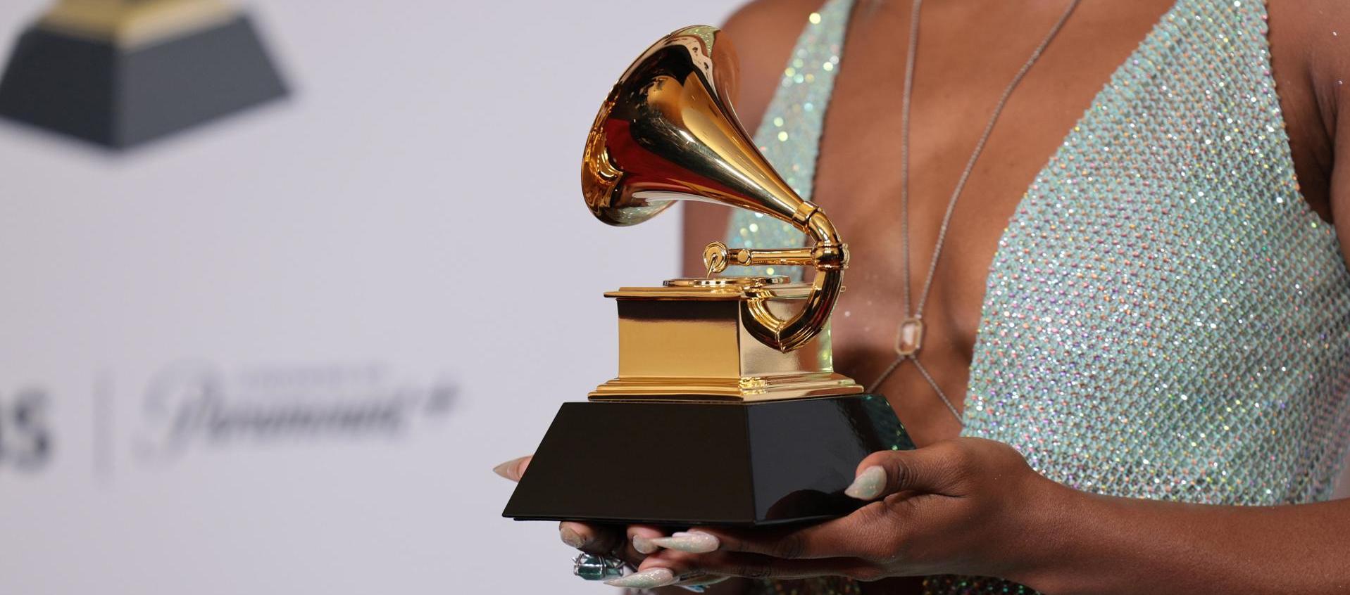 Estatuilla de los premios Grammy.