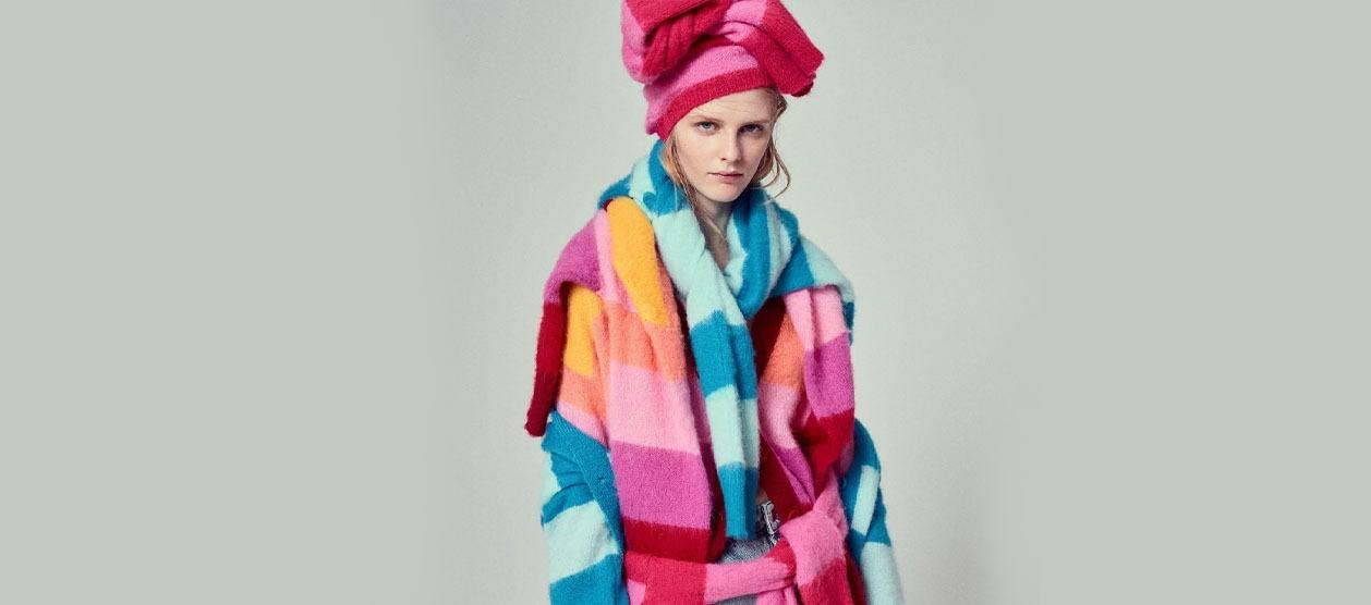 Benetton utilizaba un enfoque ambiental y colores vibrantes.