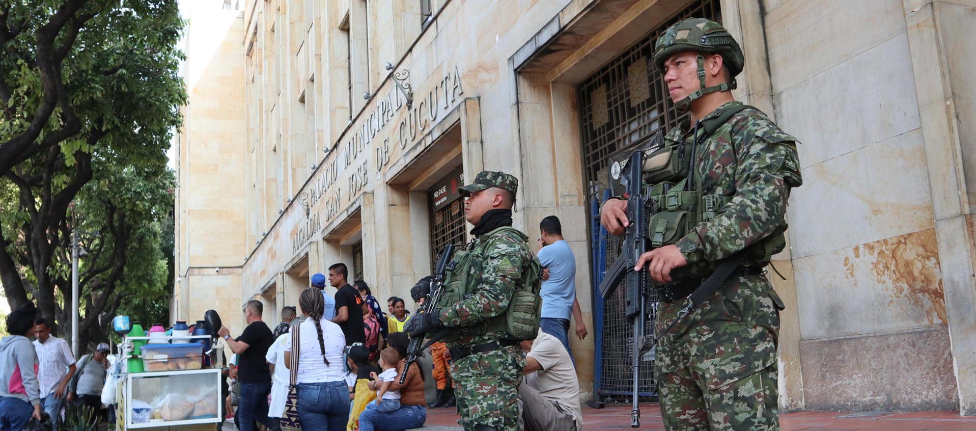 Ejército en Cúcuta tras la llegada de desplazados del Catatumbo.