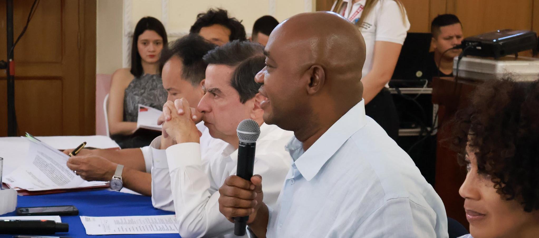 El MinInterior, Juan Fernando Cristo; y el Canciller Luis Gilberto Murillo, en Cúcuta. 