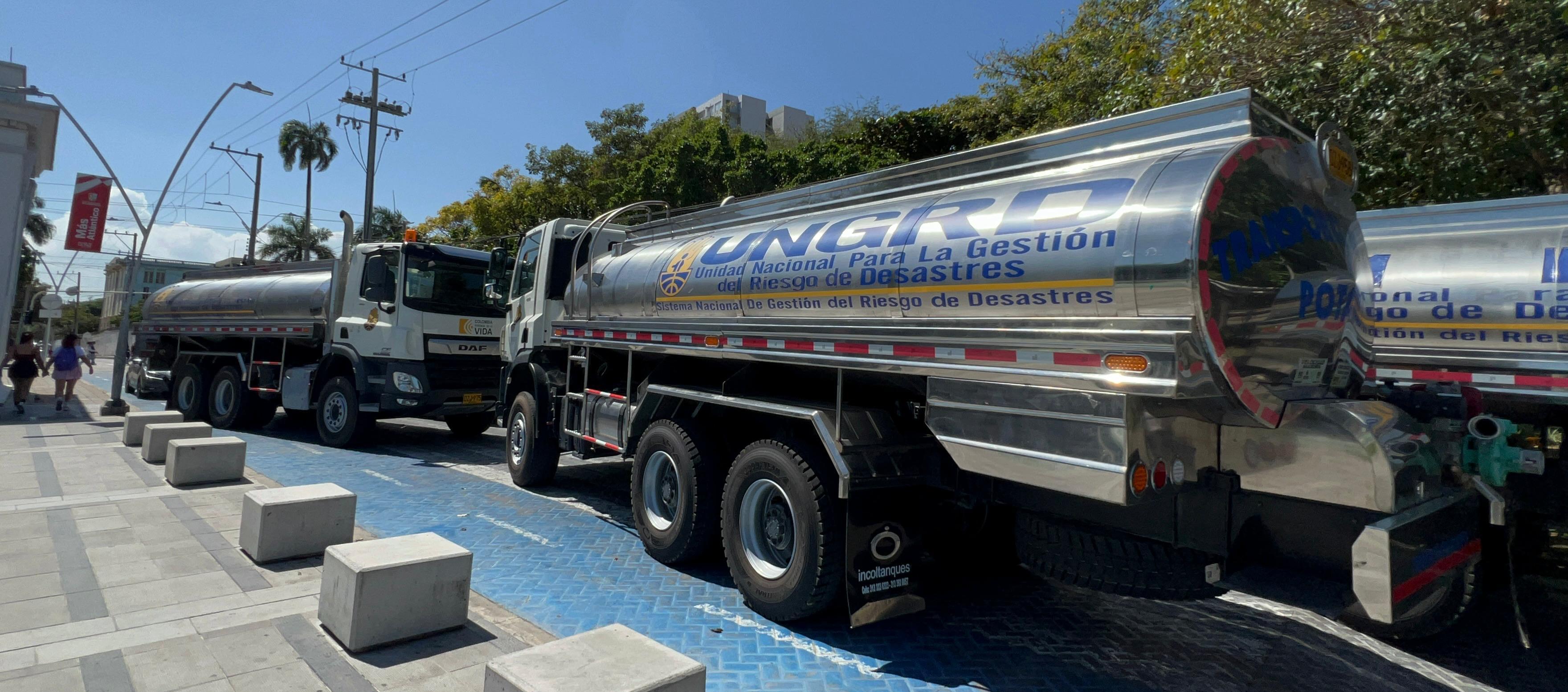 Carrotanques entregados por la UNGRD.