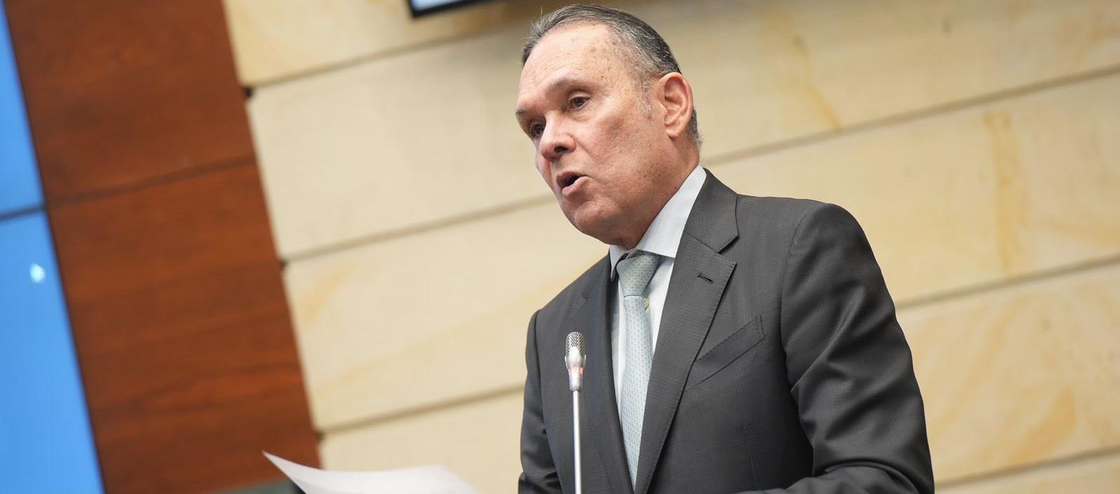 Efraín Cepeda Sarabia, presidente del Congreso.