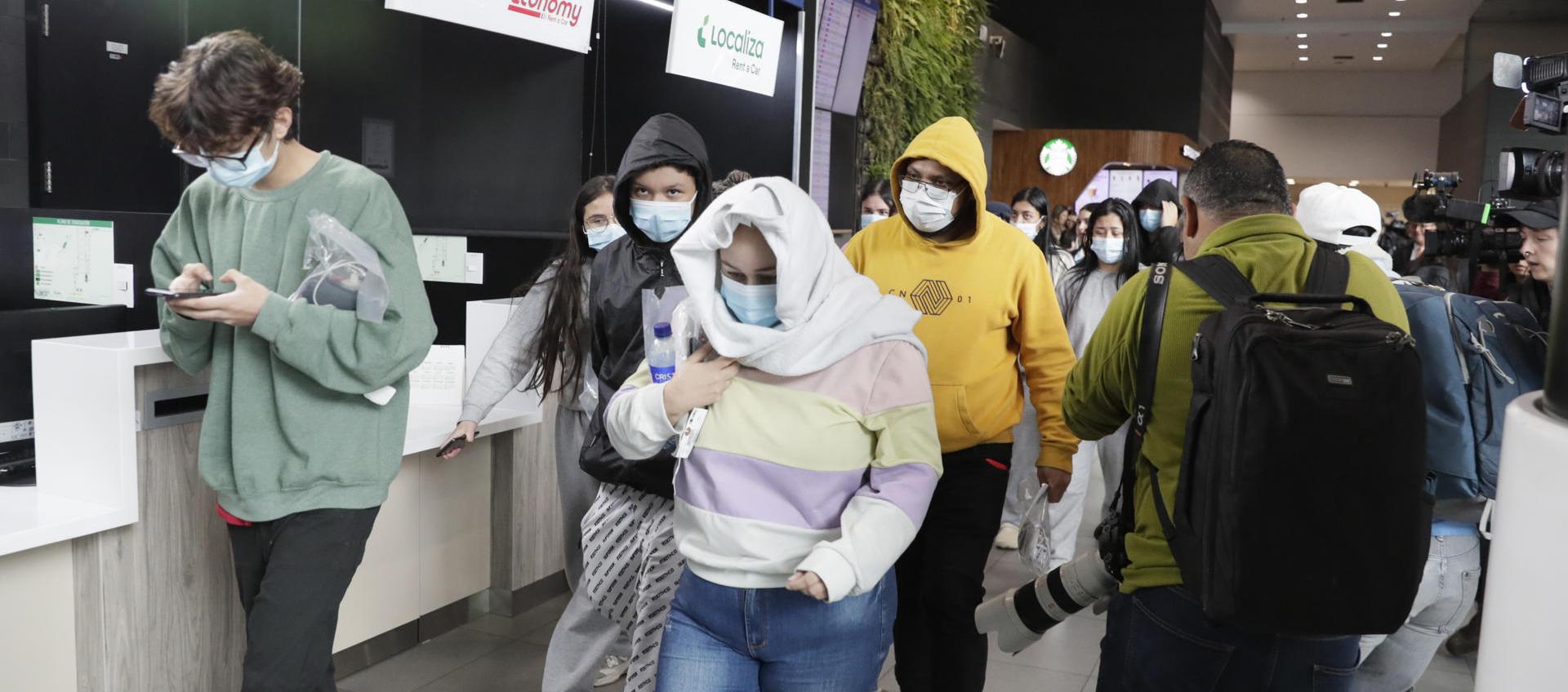 Ciudadanas colombianas deportadas de Estados Unidos.