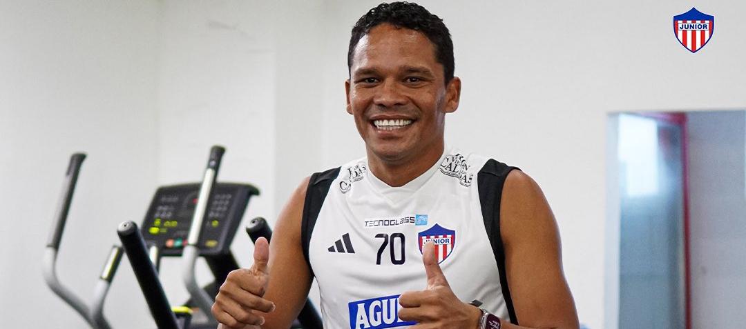 Carlos Bacca en entrenamiento esta semana.
