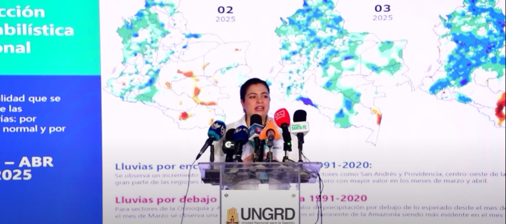 Aspecto de la rueda de prensa ofrecida por el Ideam y la UNGRD. 