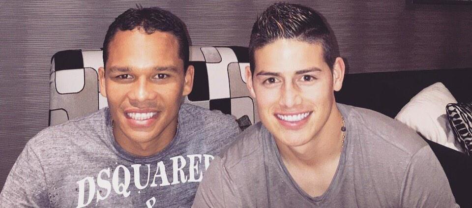 Carlos Bacca y James Rodríguez en 2015.