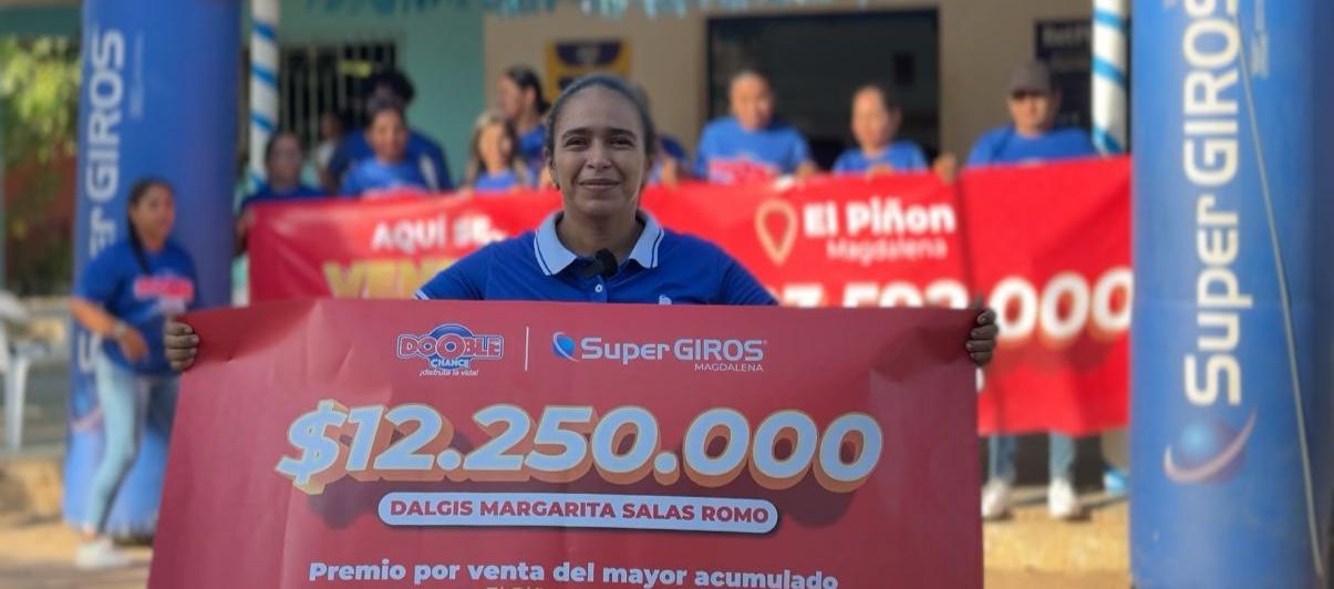 La vendedora del premio.