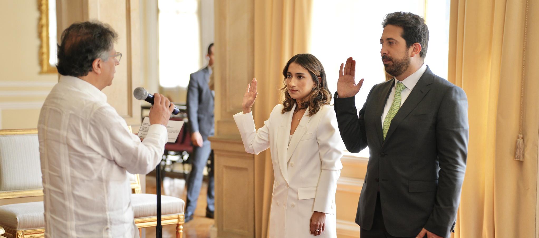 Petro posesionando a Sarabia como Canciller y Diego Guevara como Ministro de Hacienda.