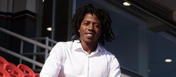 Carlos 'La Roca' Sánchez en su anuncio como nuevo director de fútbol de San Lorenzo.