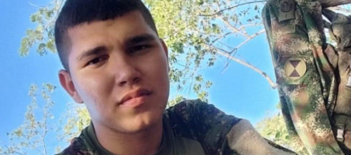 Víctor Pernía Atuesta.