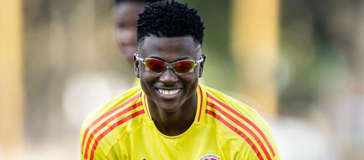 Neiser Villarreal celebrando su gol.