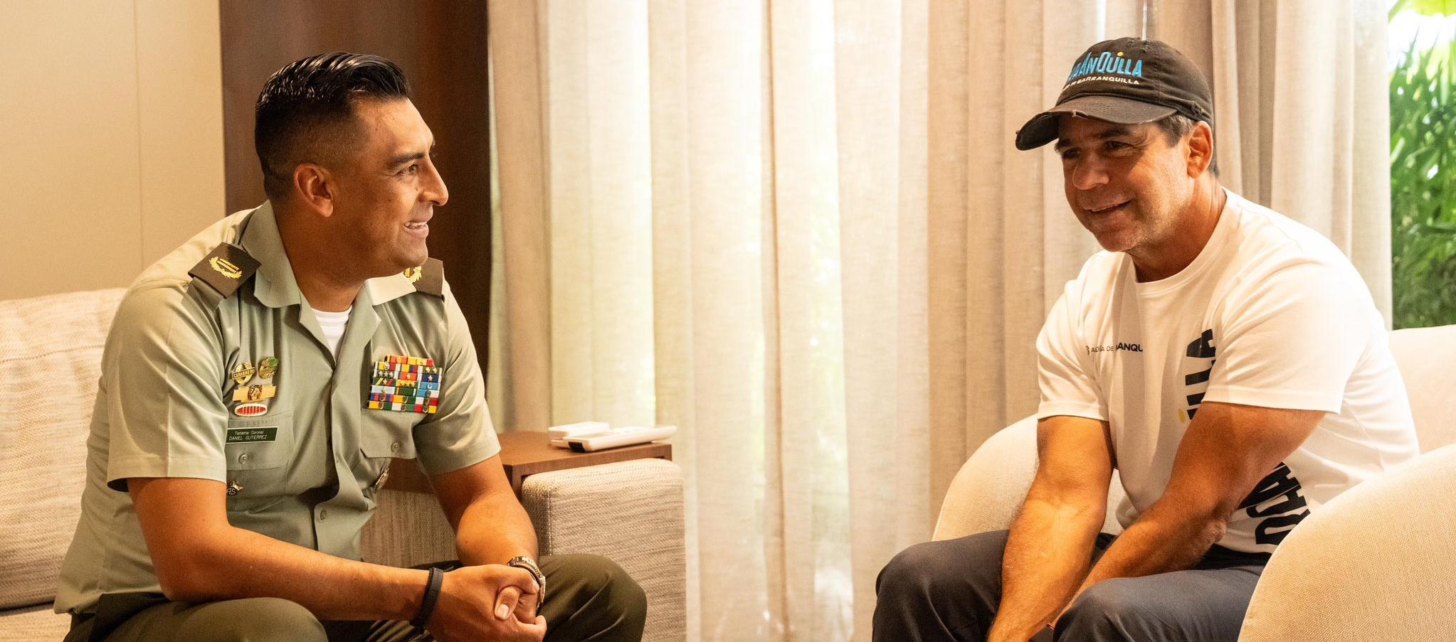 Alcalde Alejandro Char y el director General del Inpec, Teniente Coronel Daniel Gutiérrez Rojas.