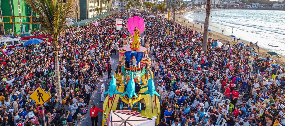 El desfile incluirá más de 30 carrozas. 