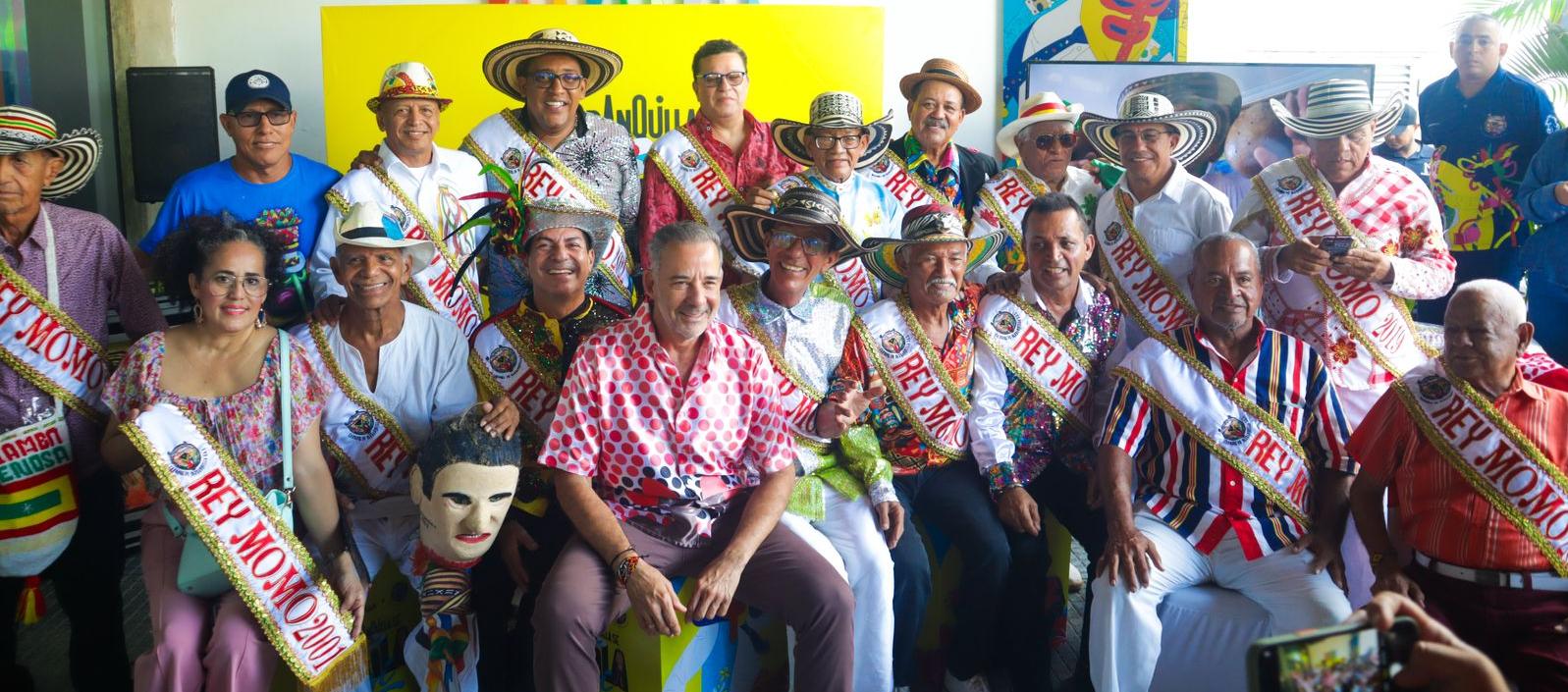 Reyes Momo a lo largo de la historia. 