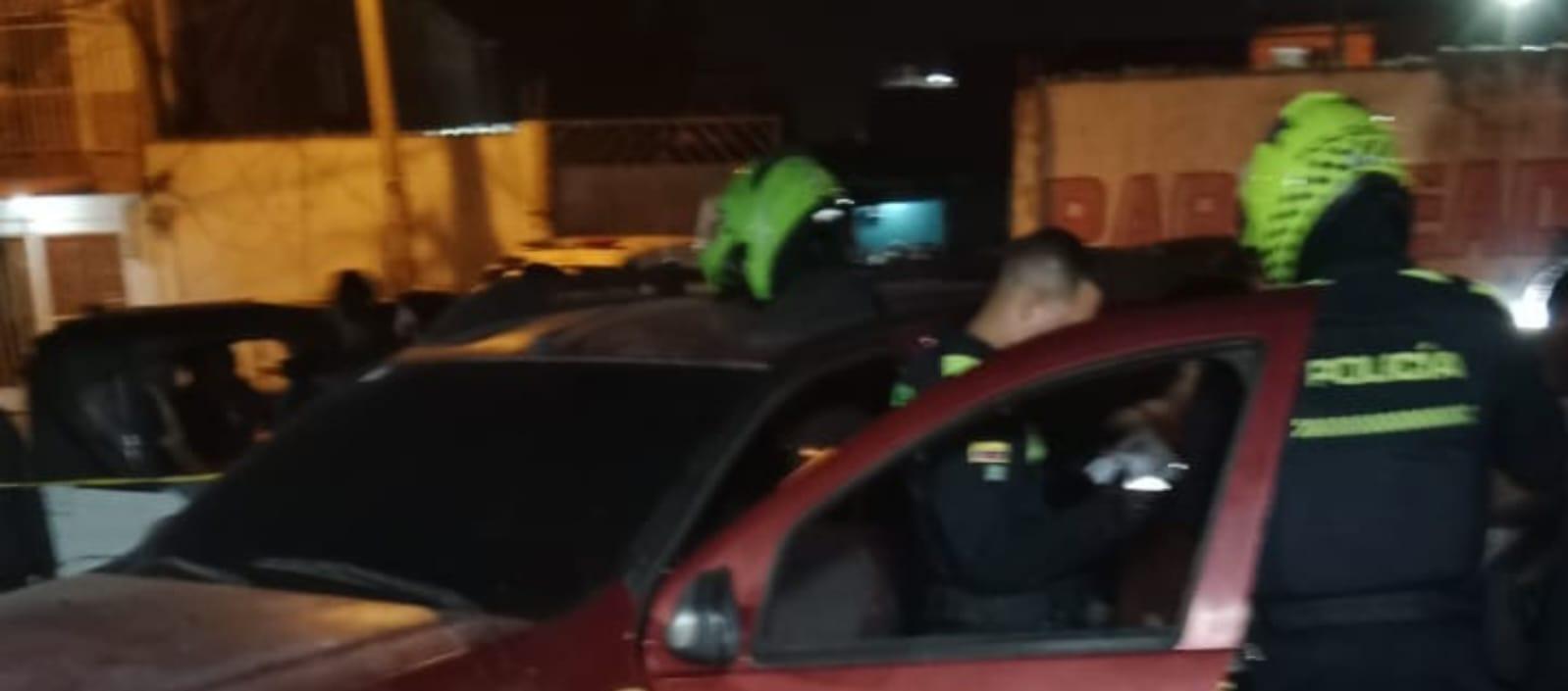 Automóvil en el que se hallaba la víctima.