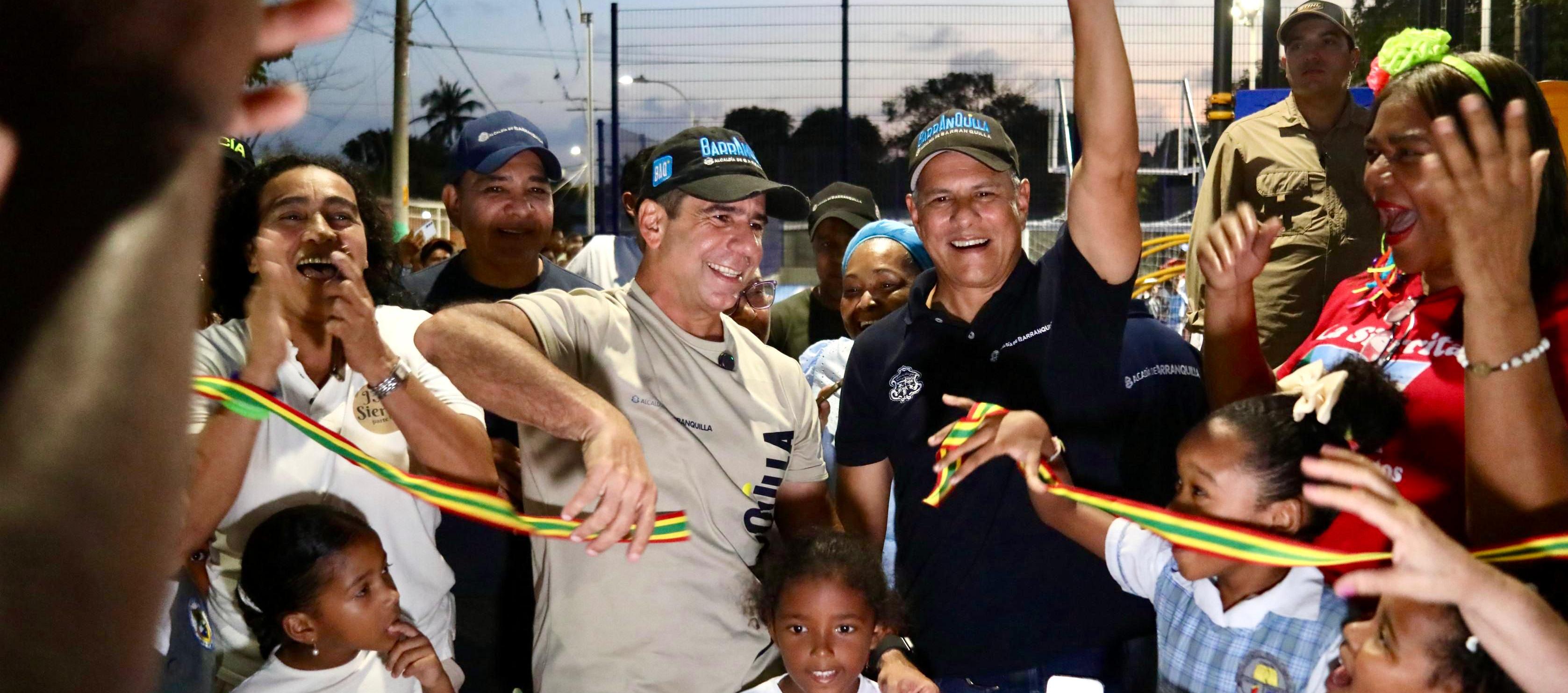 Alcalde Alejandro Char en la inauguración del Parque El Brasil.