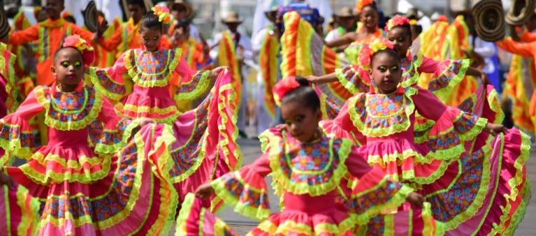 Fotografía de una comparsa. 