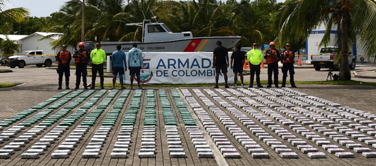 La droga incautada y los capturados.