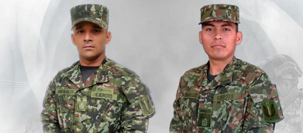 Los dos soldados profesionales.