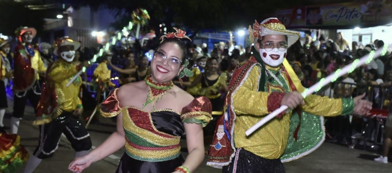 Garabato Marco Fidel Suárez en el desfile de la Guacherna.