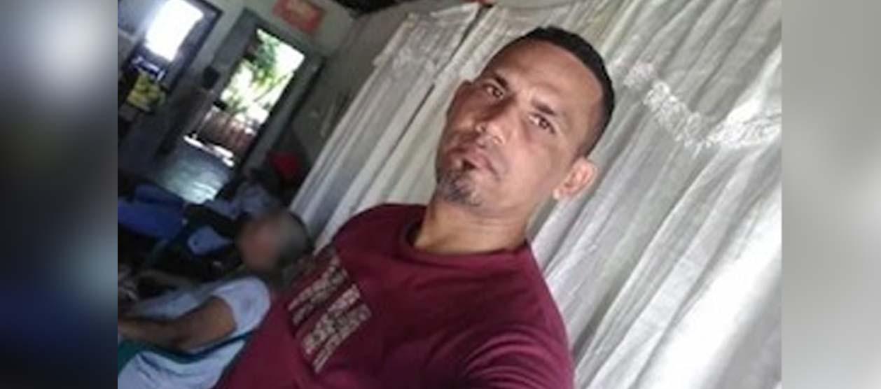  José Luis Villa Tapias.