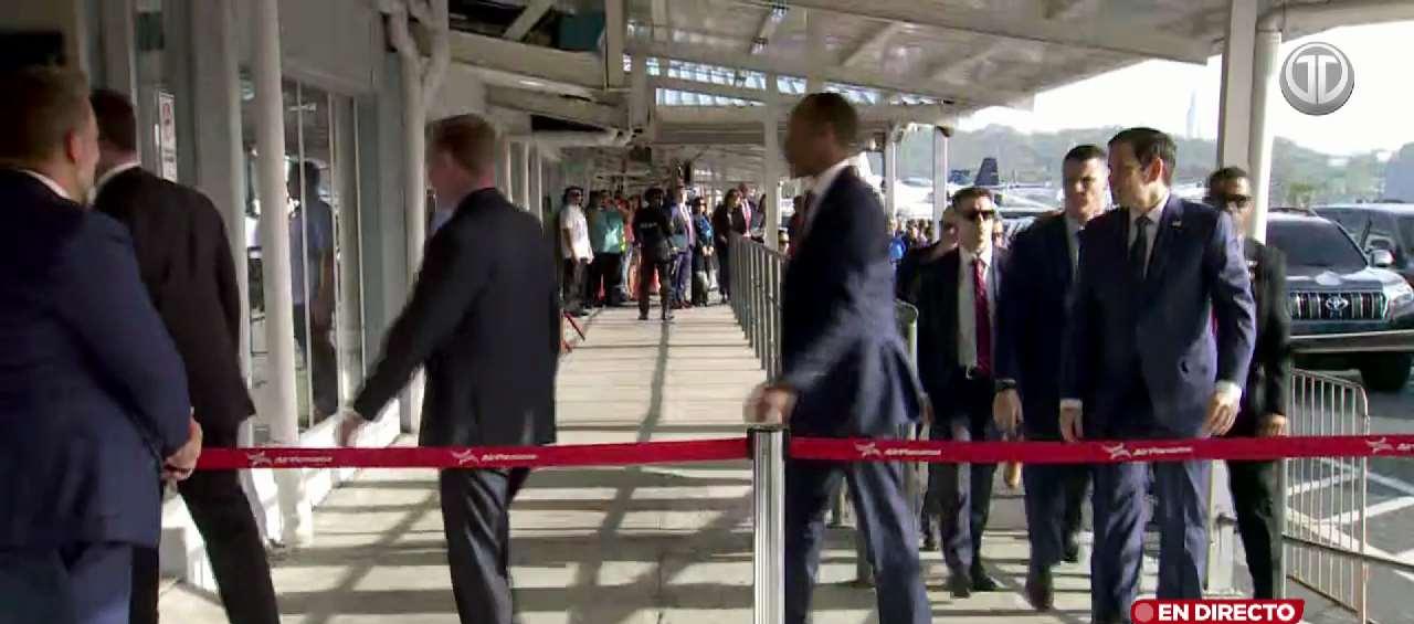 Marco Rubio llegando al aeropuerto internacional Marcos A. Gelabert de Albrook.