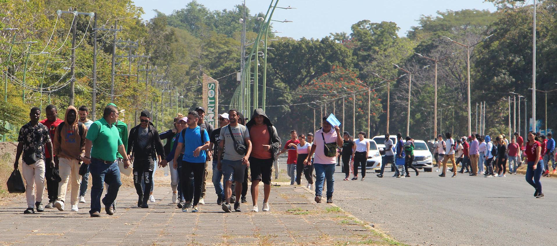 Imagen de referencia de migrantes.