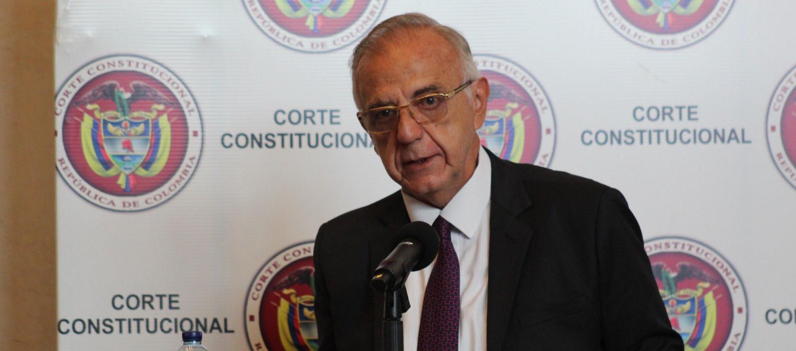 Iván Velásquez, Ministro de Defensa.