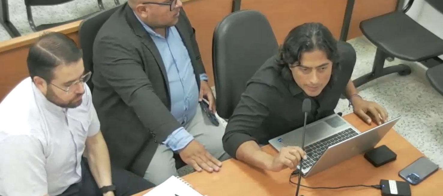 Nicolás Petro en la sesión del juicio, este jueves.