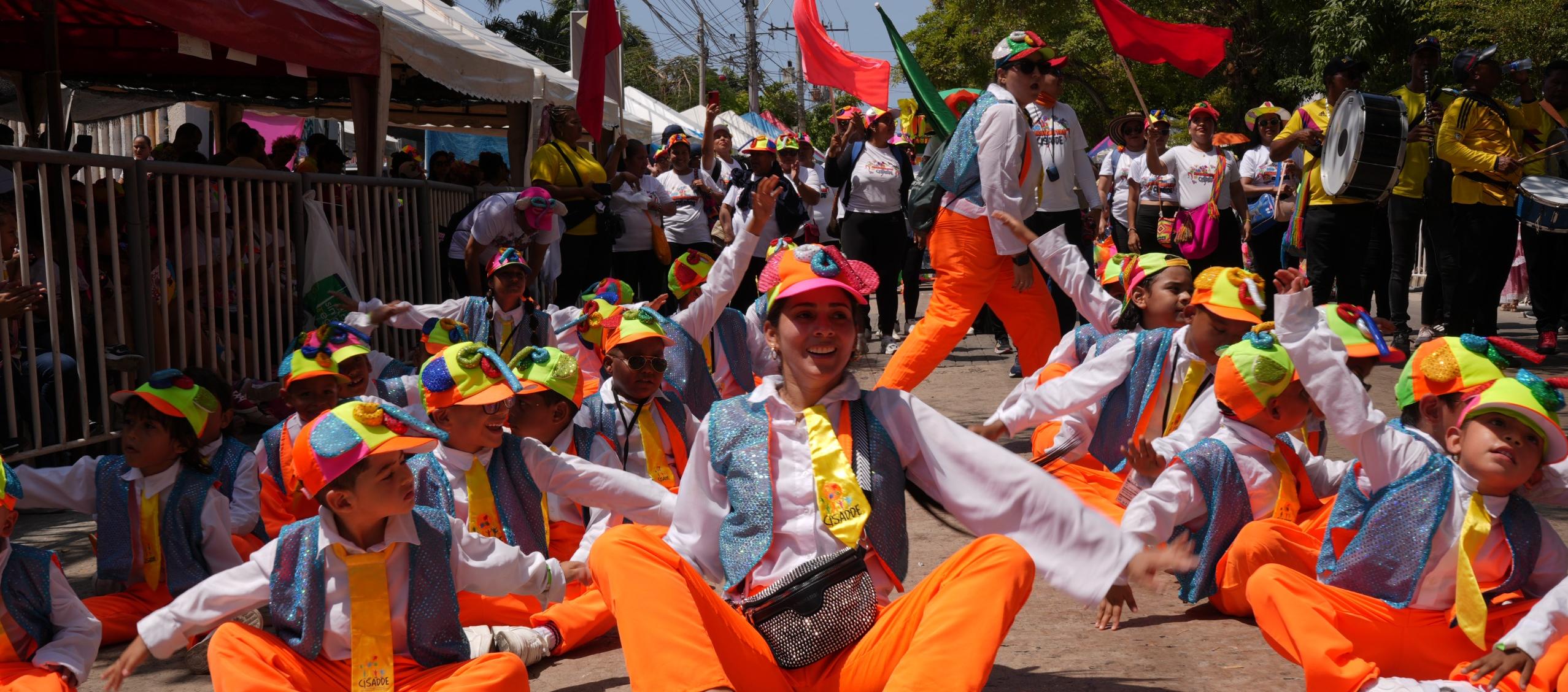 Las Marimonditas de Cisadde en el Carnaval de los Niños.