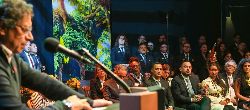 Los nuevos ministros presentados esta noche por el Presidente Gustavo Petro. 