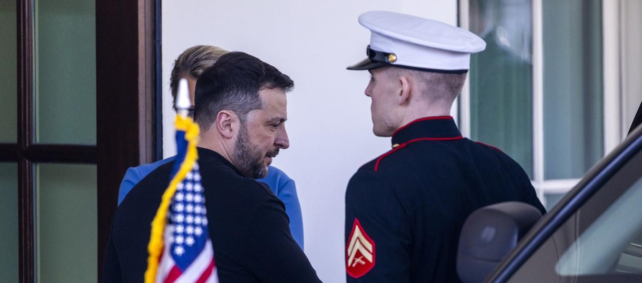 Volodímir Zelenski saliendo de la Casa Blanca.
