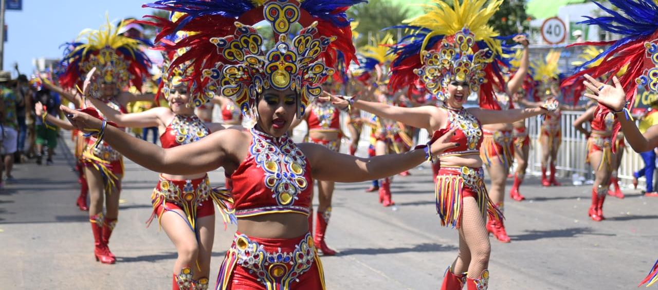 Rumbón Normalista en la Batalla de Flores.