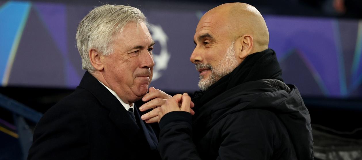 Carlo Ancelotti, técnico del Real Madrid, y Pep Guardiola, entrenador del Manchester City.