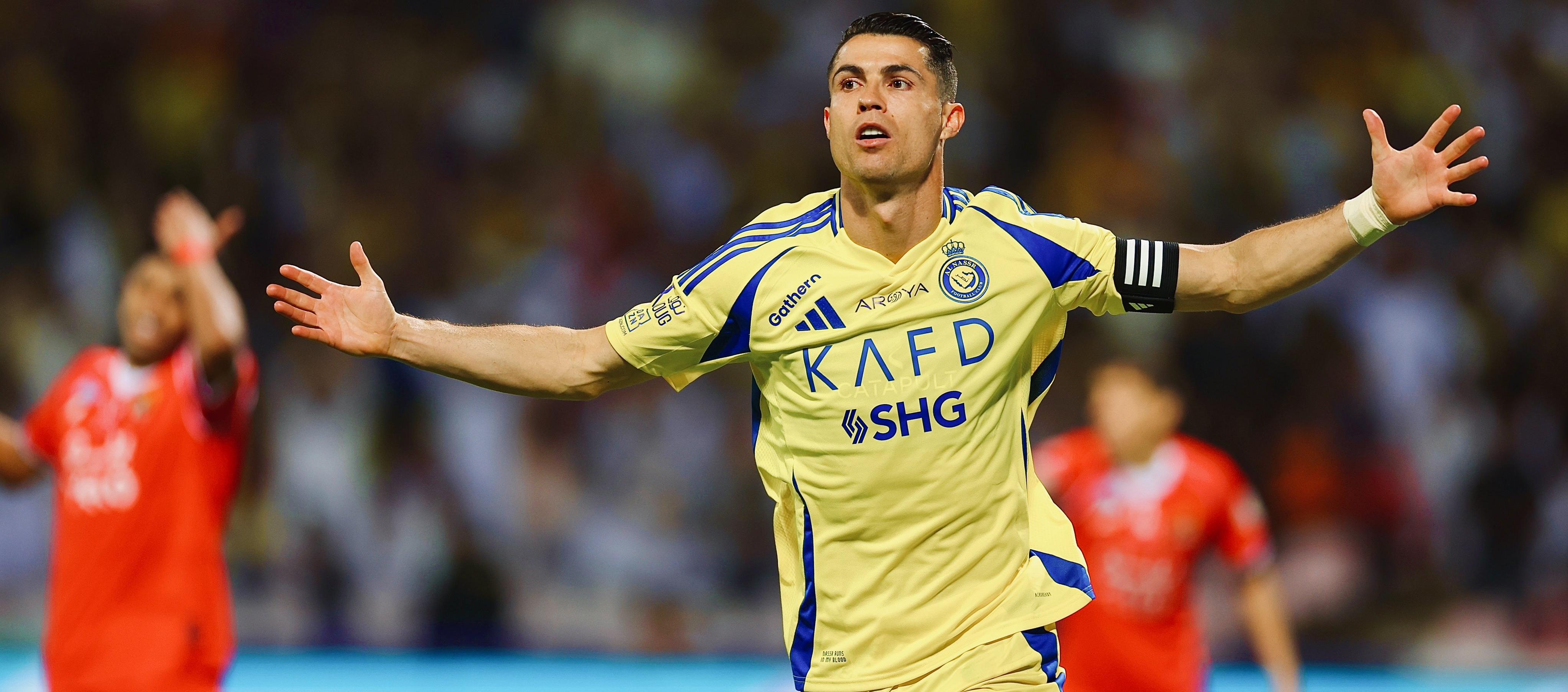 Cristiano Ronaldo marcó de cabeza el primer gol del Al Nassr.